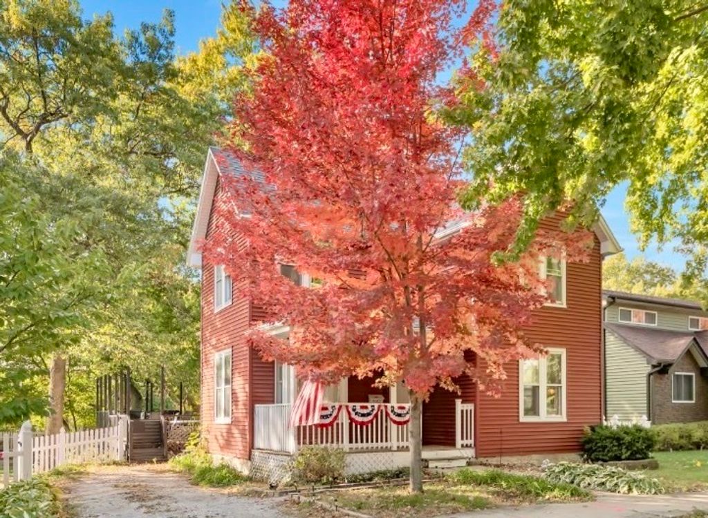 9402 Sproat Avenue, Oak Lawn, IL 60453