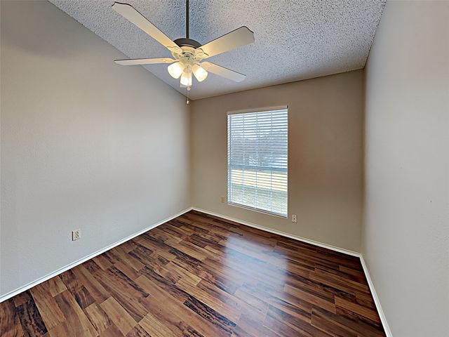 2508 Creekwood Lane, Fort Worth, TX 76123