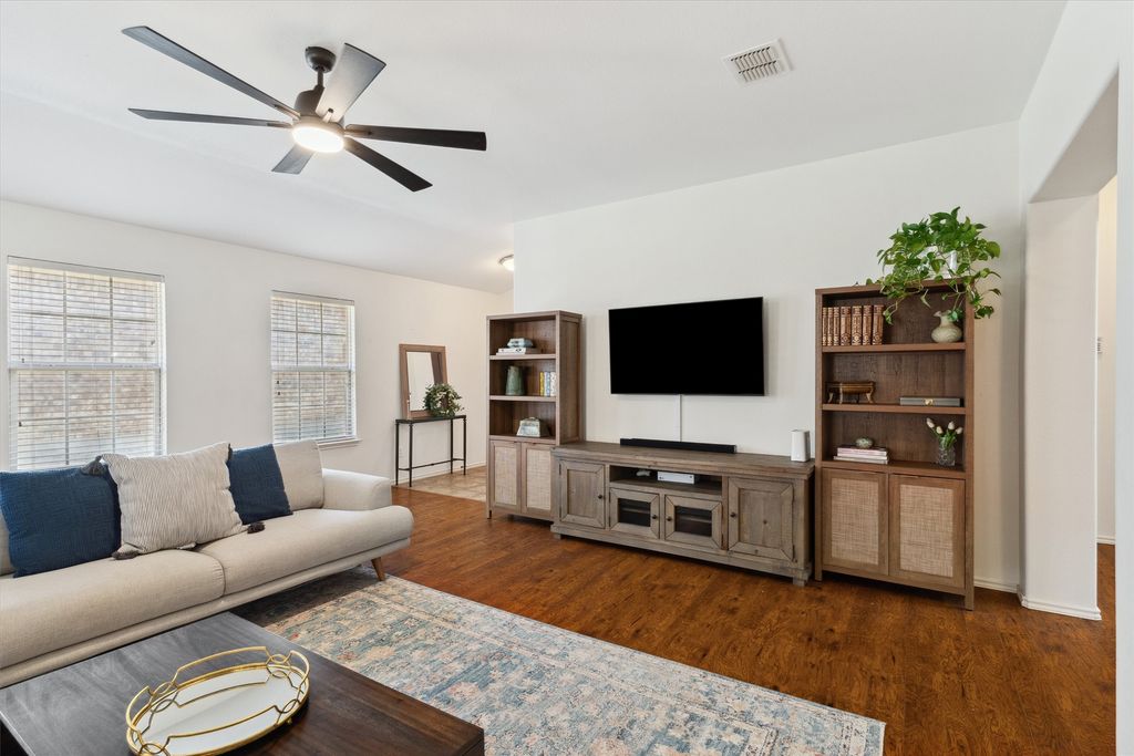 2685 Calmwater Drive, Little Elm, TX 75068 — photo 2