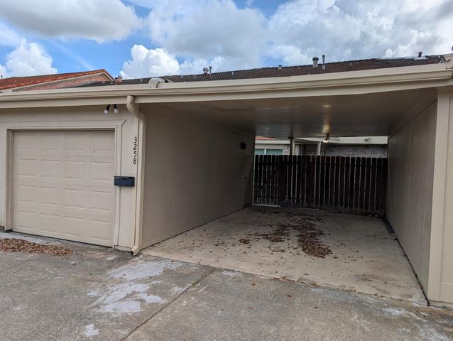 3258 Continental Drive, Missouri City, TX 77459