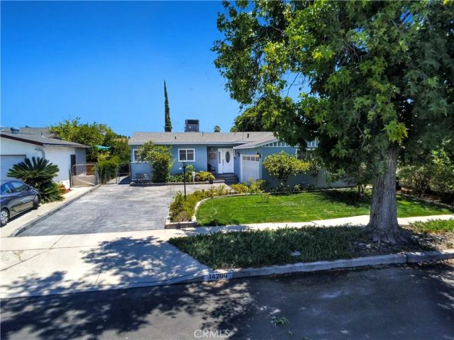 14200 Gager st, Arleta, CA 91331