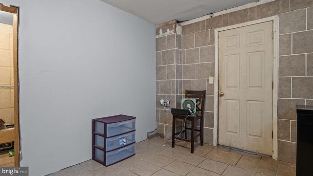 2933 SUSQUEHANNA RD, Abington, PA 19001