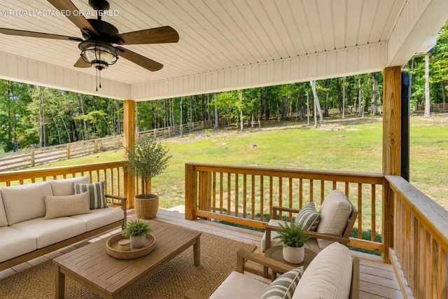 10909 Dolly Pond Road, Ooltewah, TN 37363
