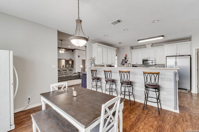 676 river chase, New Braunfels, TX 78132