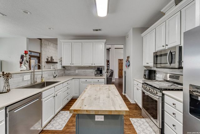 676 river chase, New Braunfels, TX 78132