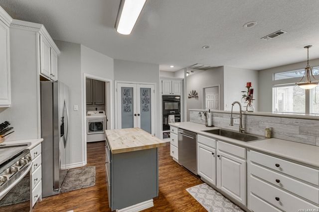 676 river chase, New Braunfels, TX 78132