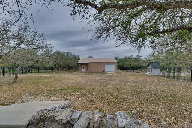 676 river chase, New Braunfels, TX 78132