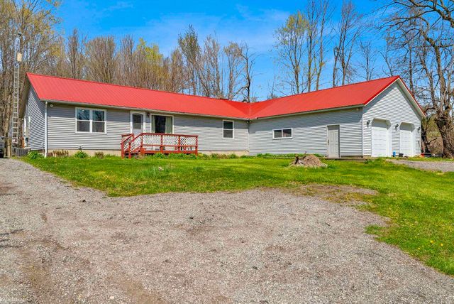 3123 Phelps Lake Road, Mayville, MI 48744