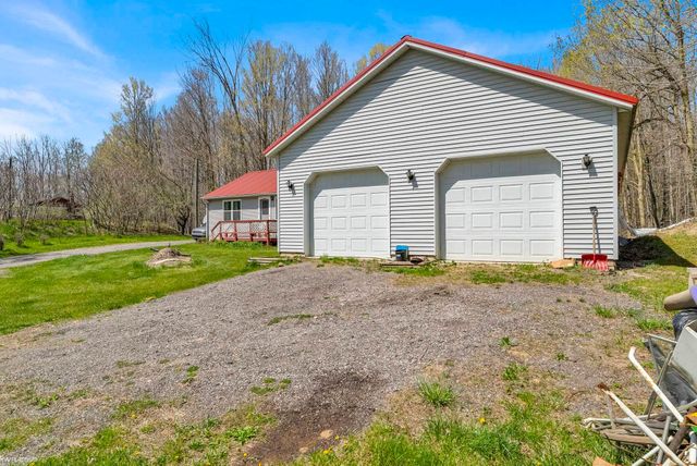 3123 Phelps Lake Road, Mayville, MI 48744