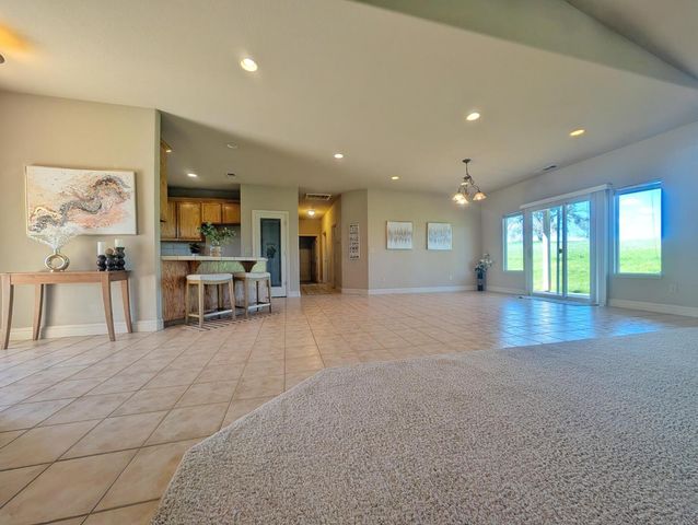 6710 Baldwin St, Valley Springs, CA 95252