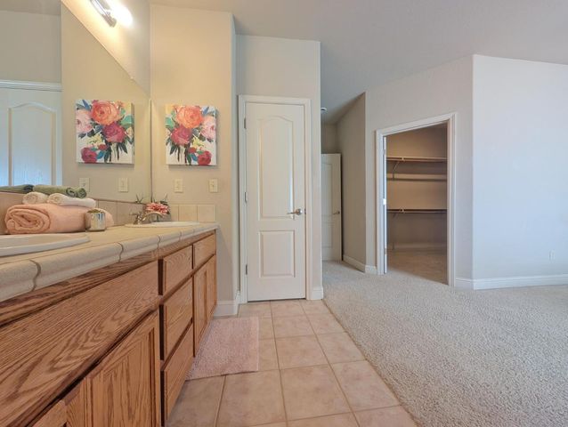 6710 Baldwin St, Valley Springs, CA 95252