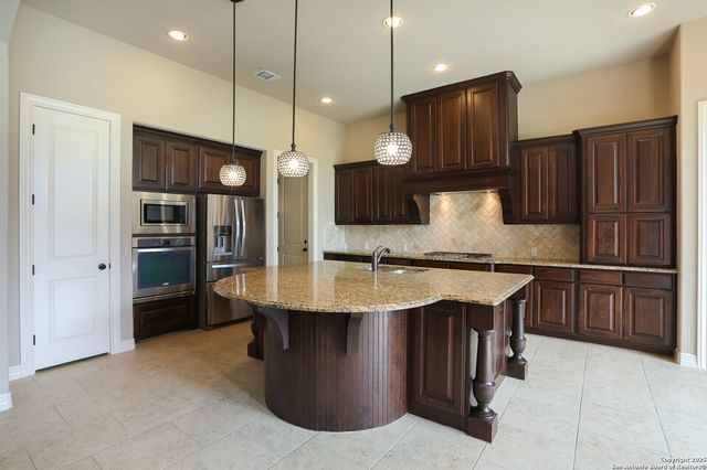 13402 Rustic Sand, Helotes, TX 78023