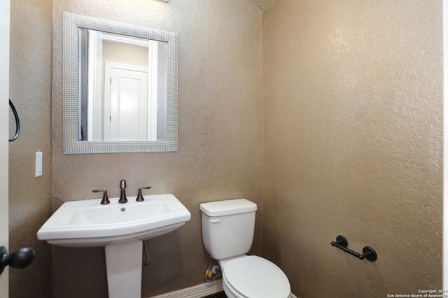 13402 Rustic Sand, Helotes, TX 78023