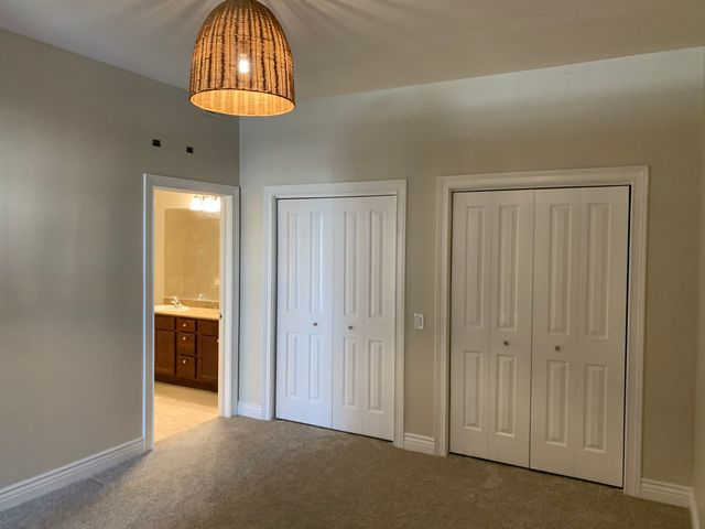 3300 W Irving Park Road M3, Chicago, IL 60618