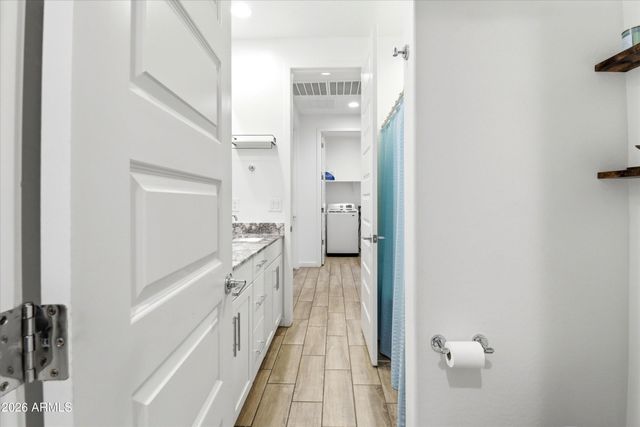 2544 W HIDALGO Avenue, Phoenix, AZ 85041