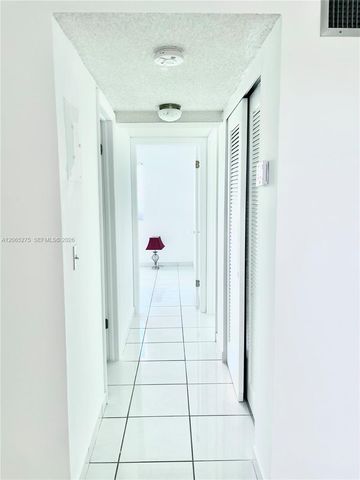 2145 Pierce Street 421, Hollywood, FL 33020