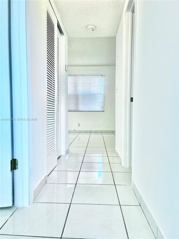 2145 Pierce Street 421, Hollywood, FL 33020