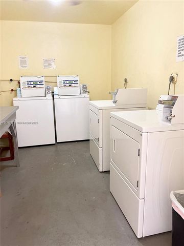2145 Pierce Street 421, Hollywood, FL 33020