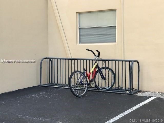 2145 Pierce Street 421, Hollywood, FL 33020