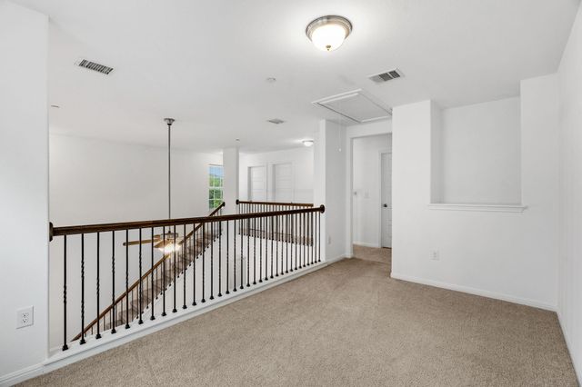 11807 Frenchie LN 1404, Austin, TX 78748