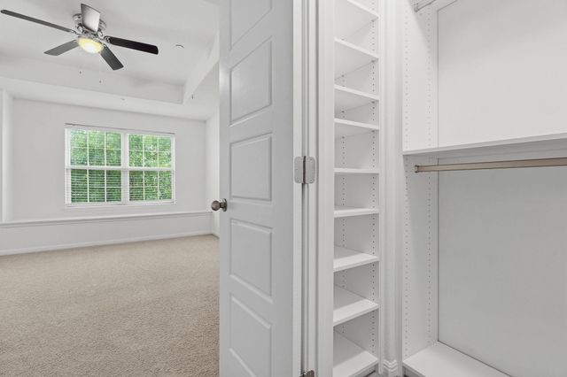 11807 Frenchie LN 1404, Austin, TX 78748