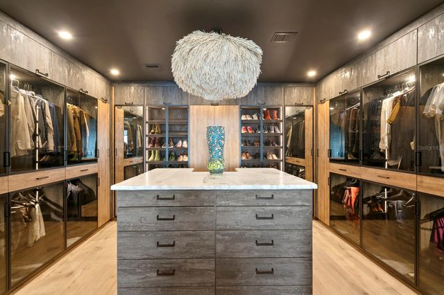 2619 BAYSHORE BOULEVARD 200, Tampa, FL 33629