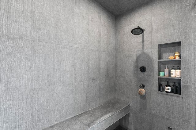 2619 BAYSHORE BOULEVARD 200, Tampa, FL 33629