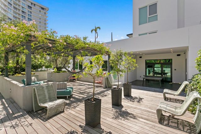 2619 BAYSHORE BOULEVARD 200, Tampa, FL 33629