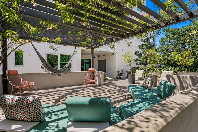 2619 BAYSHORE BOULEVARD 200, Tampa, FL 33629