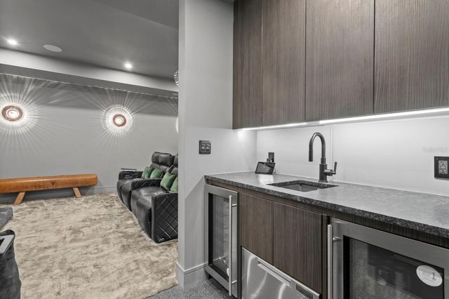 2619 BAYSHORE BOULEVARD 200, Tampa, FL 33629