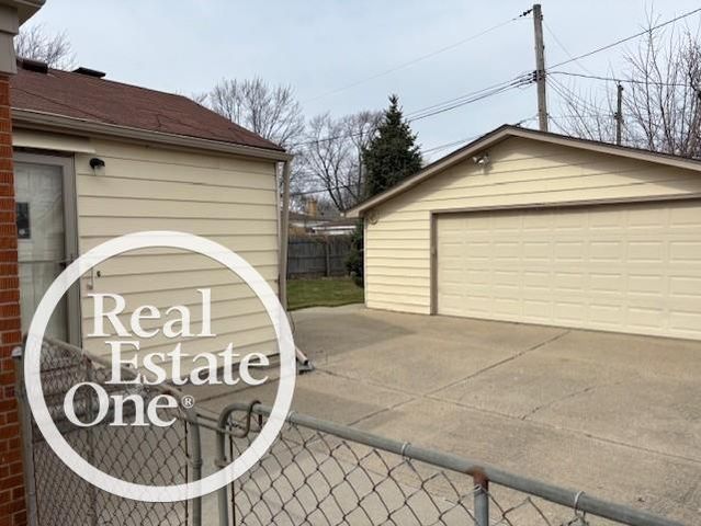22943 Masonic Boulevard, St Clair Shores, MI 48082