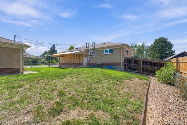 10828 Murray Drive, Northglenn, CO 80233