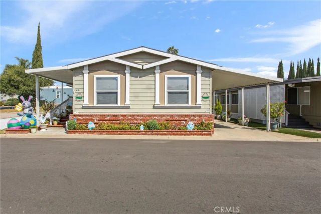 2755 Arrow 94, La Verne, CA 91750