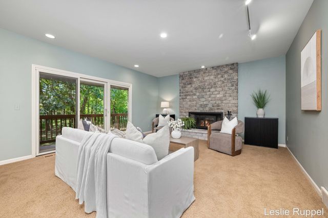 1700 Mont Rue Drive Se, Cascade Twp, MI 49546