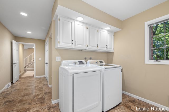 1700 Mont Rue Drive Se, Cascade Twp, MI 49546