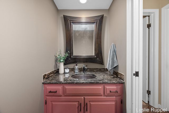 1700 Mont Rue Drive Se, Cascade Twp, MI 49546