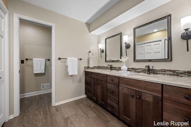 1700 Mont Rue Drive Se, Cascade Twp, MI 49546