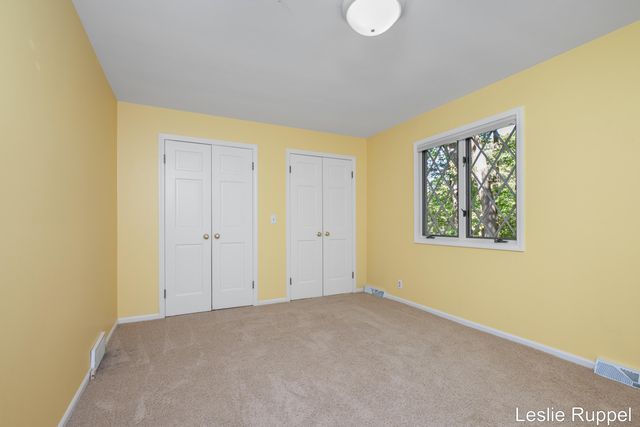 1700 Mont Rue Drive Se, Cascade Twp, MI 49546