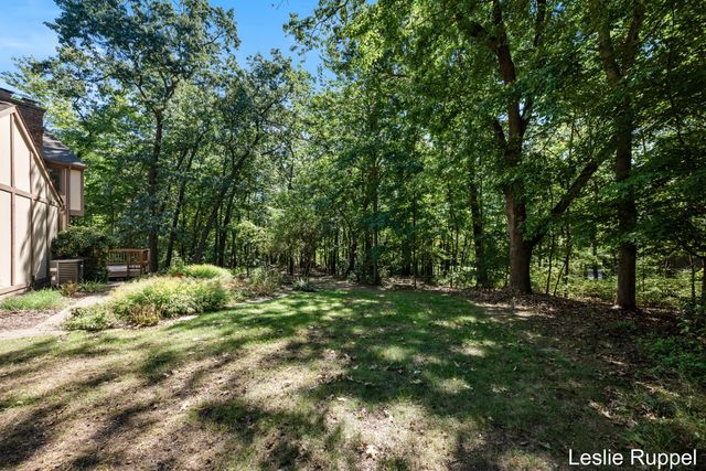 1700 Mont Rue Drive Se, Cascade Twp, MI 49546