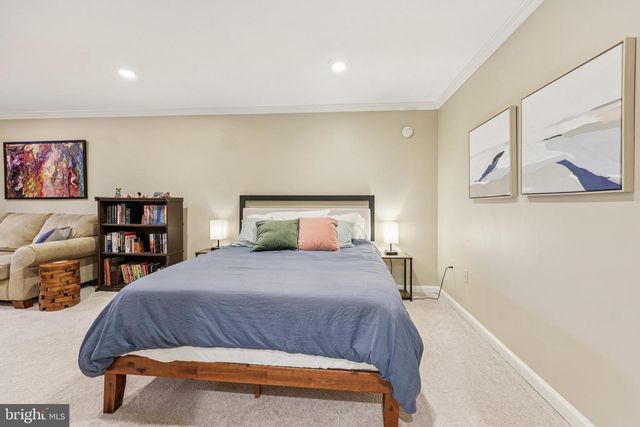 11713 AYRESHIRE RD, Oakton, VA 22124