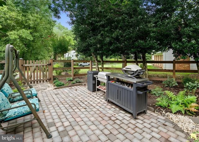 11713 AYRESHIRE RD, Oakton, VA 22124