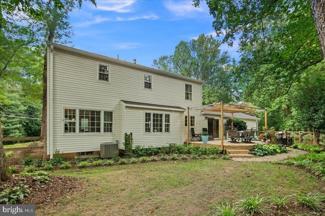 11713 AYRESHIRE RD, Oakton, VA 22124