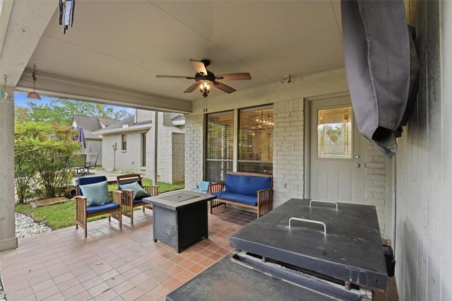 3435 Sandy Forks Drive, Kingwood, TX 77339