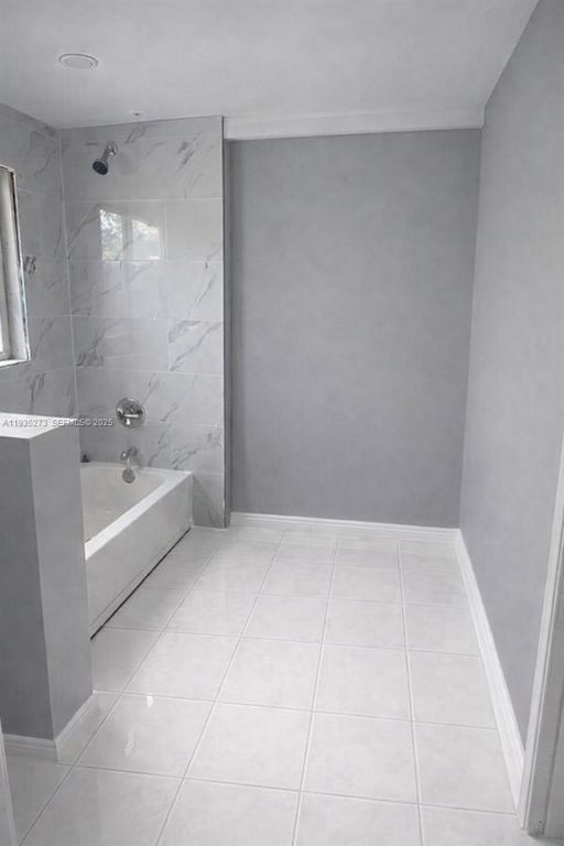 Image 3 of property listing at 9407 NW 4th Ave, Miami, FL 33150