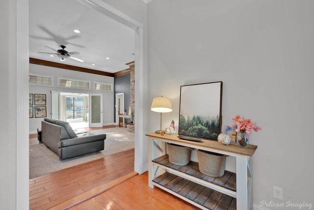 5526 Lake Side Drive, Bossier City, LA 71111