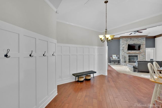 5526 Lake Side Drive, Bossier City, LA 71111