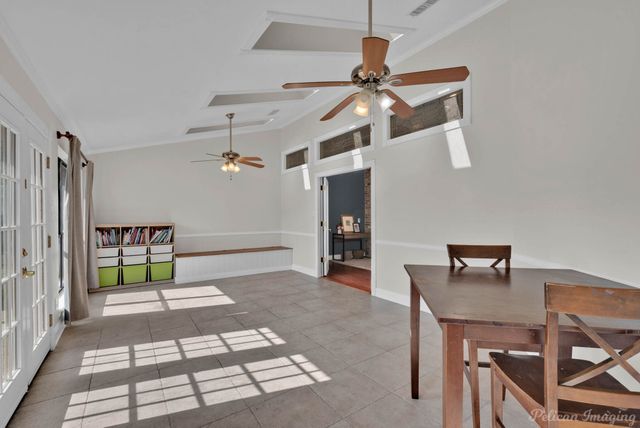 5526 Lake Side Drive, Bossier City, LA 71111