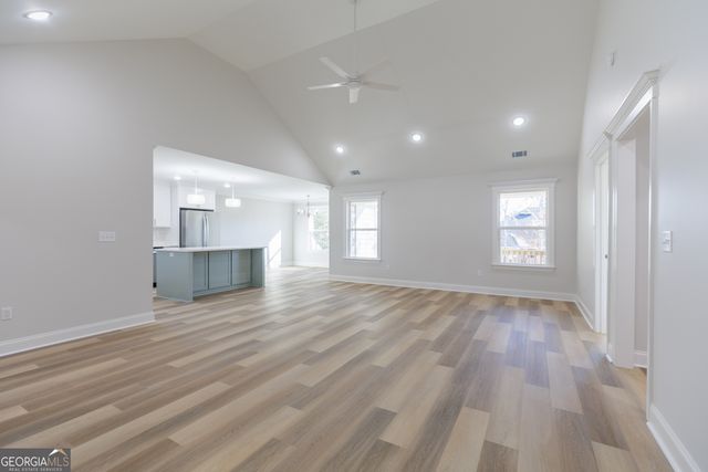 4230 Whithorn Way, Valdosta, GA 31605