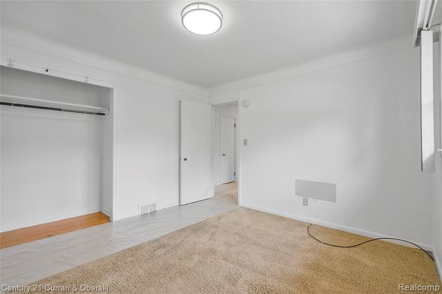 7602 Highview Street, Dearborn Heights, MI 48127