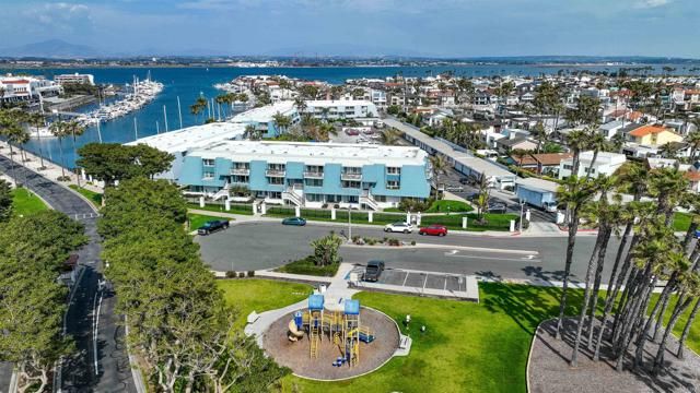 5 Montego, Coronado, CA 92118